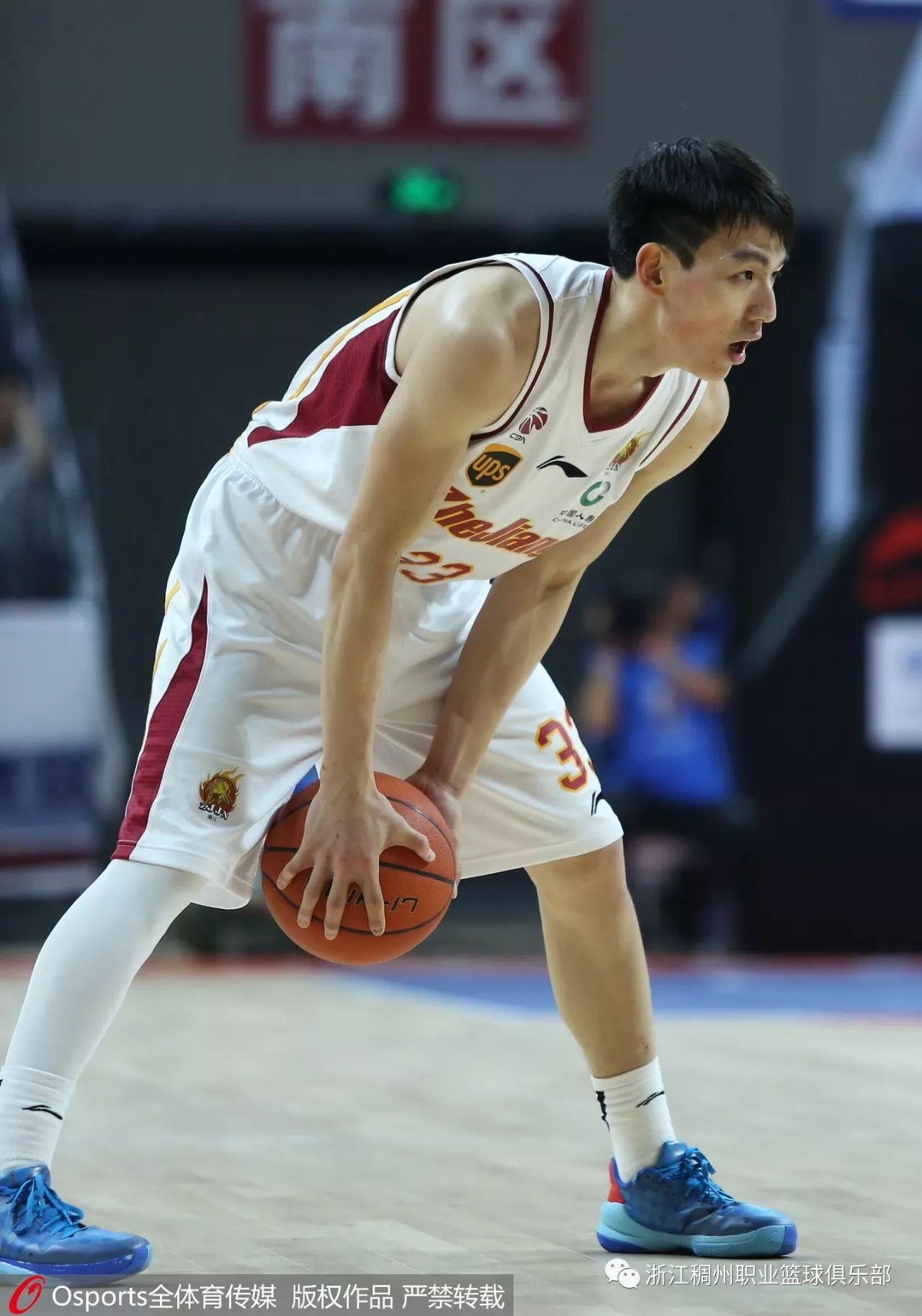 包含里程碑夜!浙江稠州远射贴柱,世俱杯训练课后刷纪录,底气十足,更衣室氛围转暖的词条 包含里程碑夜!浙江稠州远射贴柱,世俱杯训练课后刷纪录,底气十足,更衣室氛围转暖的词条